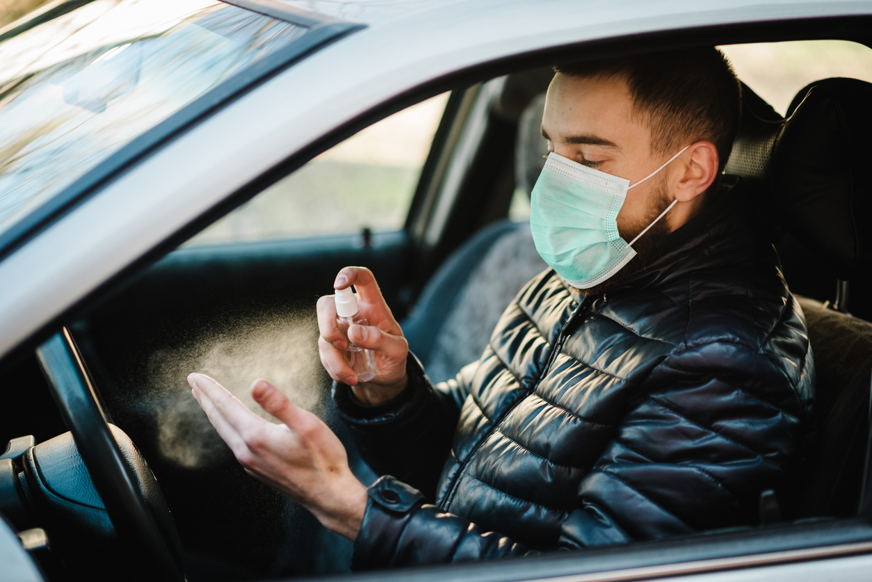 Détection de fuites par UV pour le CVC mobile pendant le COVID 